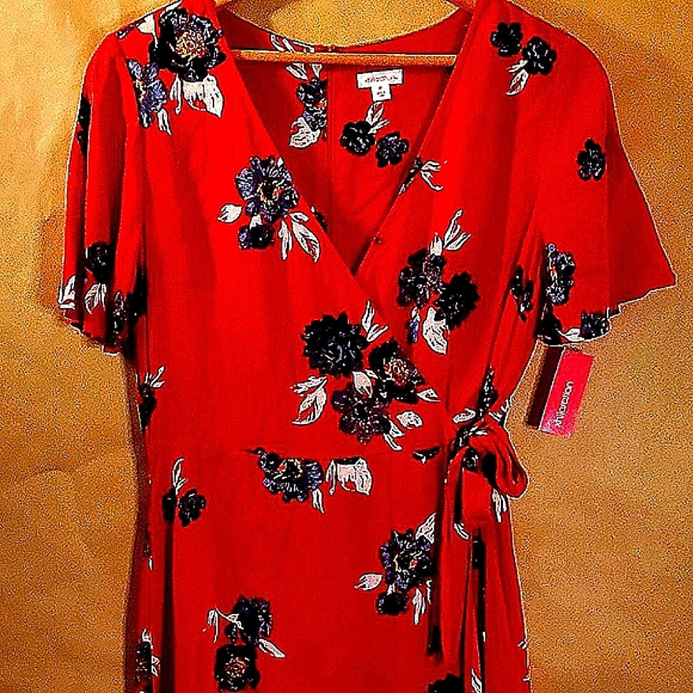 XHILARATION Brand-new Red Floral Red Dress 🍒❤❤💋